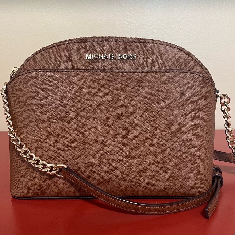 Michael Kors Jet Set Emmy Crossbody Bag